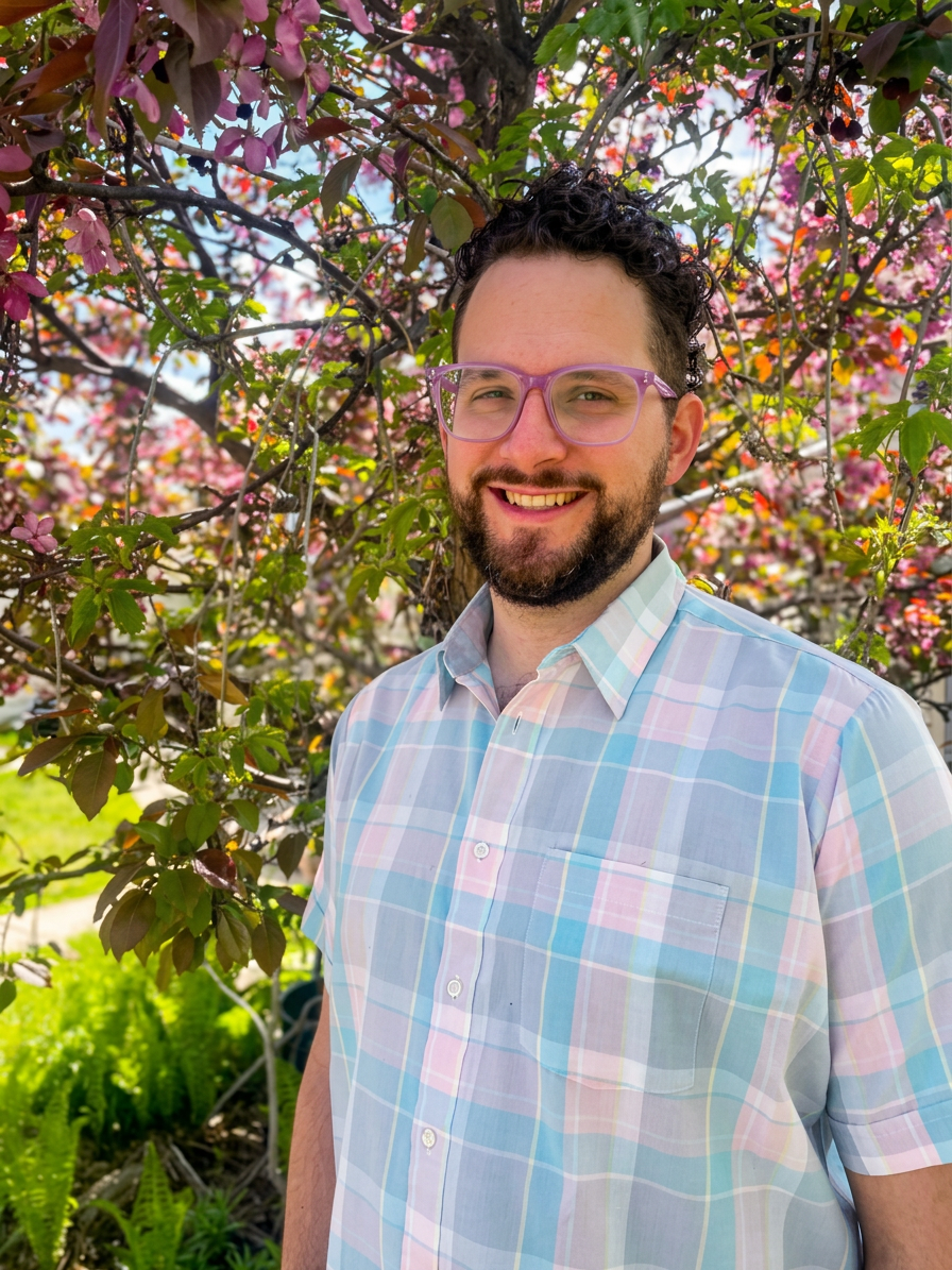 Jean-Luc D'Eon, RMT in Saskatoon specializing in deep tissue massage, prenatal massage, and migraine massage